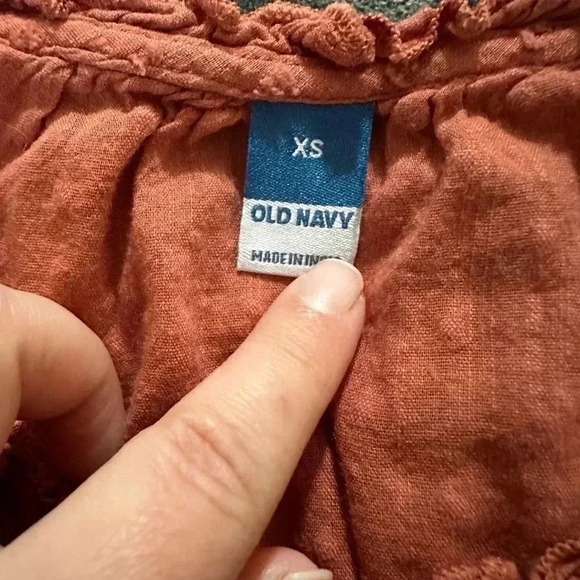 Old navy xs top - Picture 3 of 4